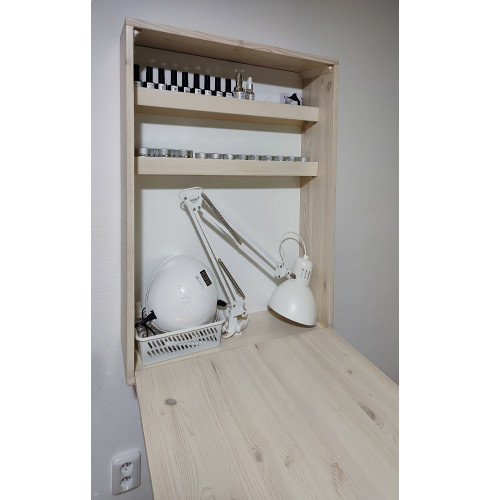 Sklápějící stul pro malé prostory. Masiv borovice. 